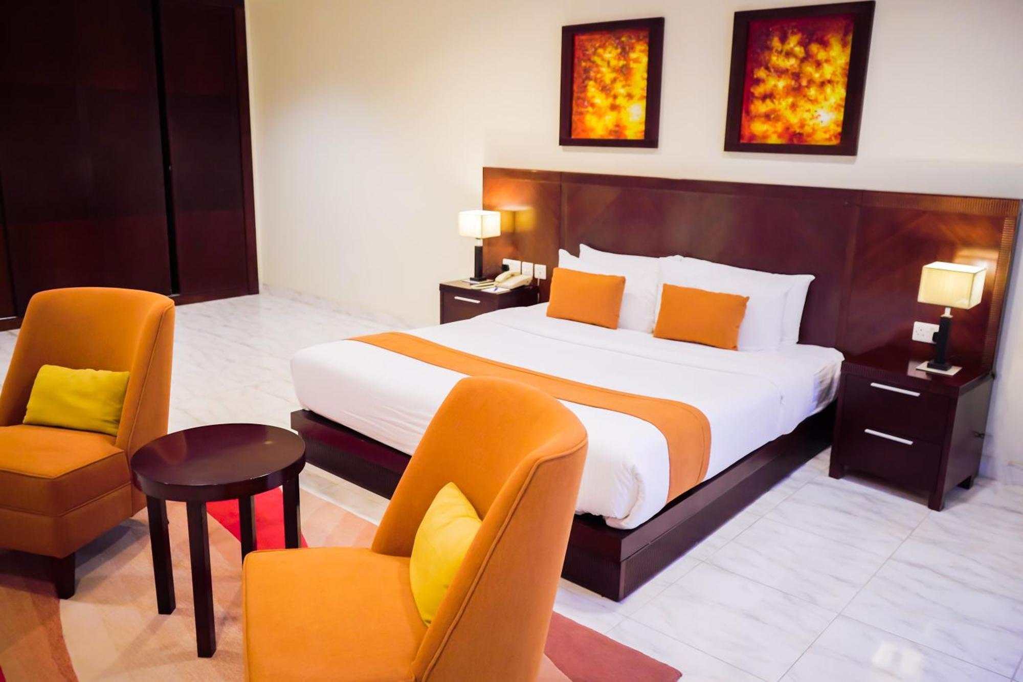 City Seasons Hotel & Suites マスカット エクステリア 写真