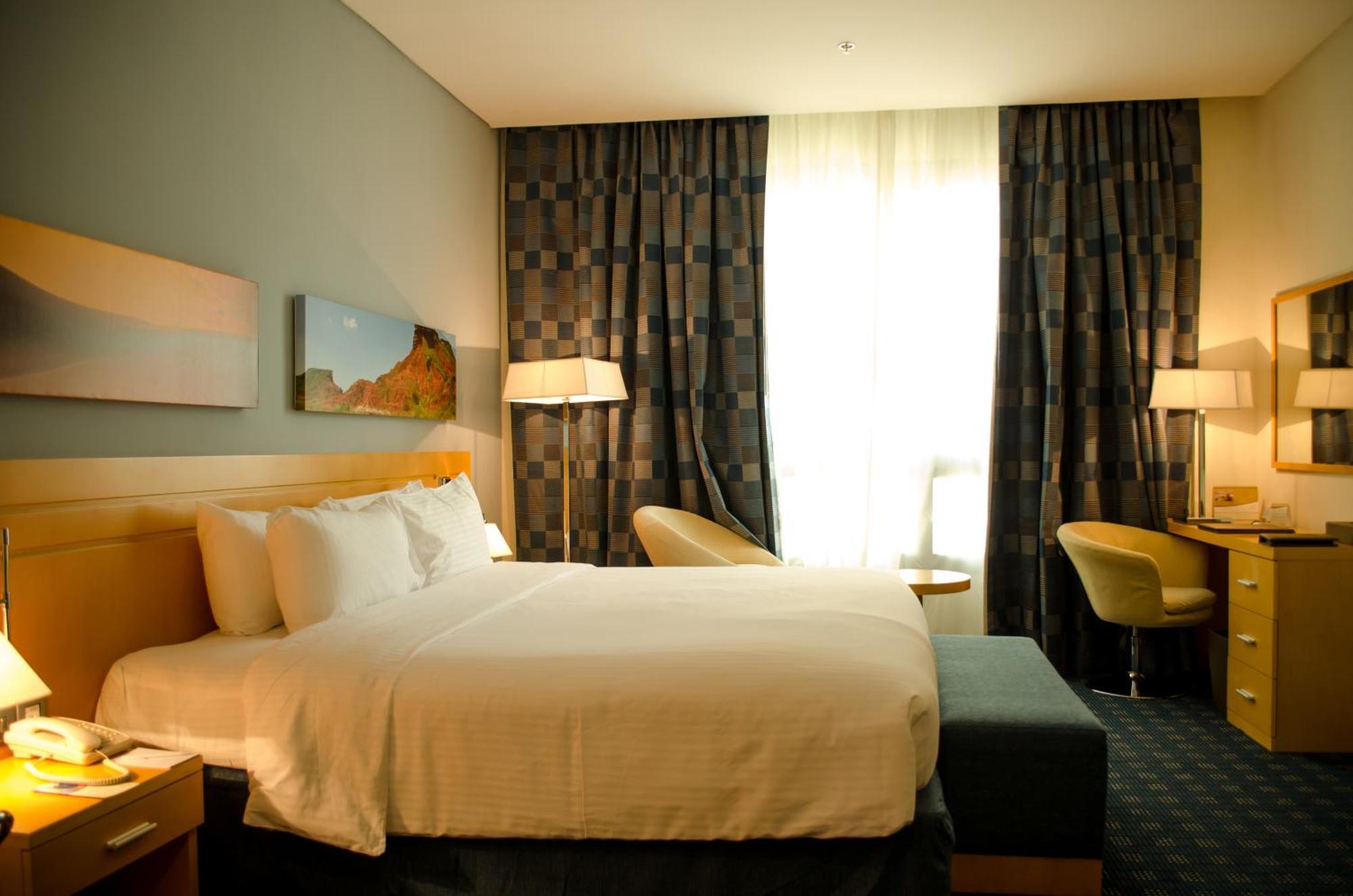City Seasons Hotel & Suites マスカット エクステリア 写真