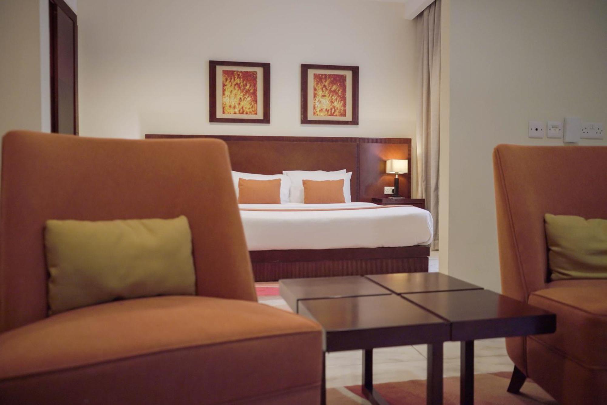 City Seasons Hotel & Suites マスカット 部屋 写真