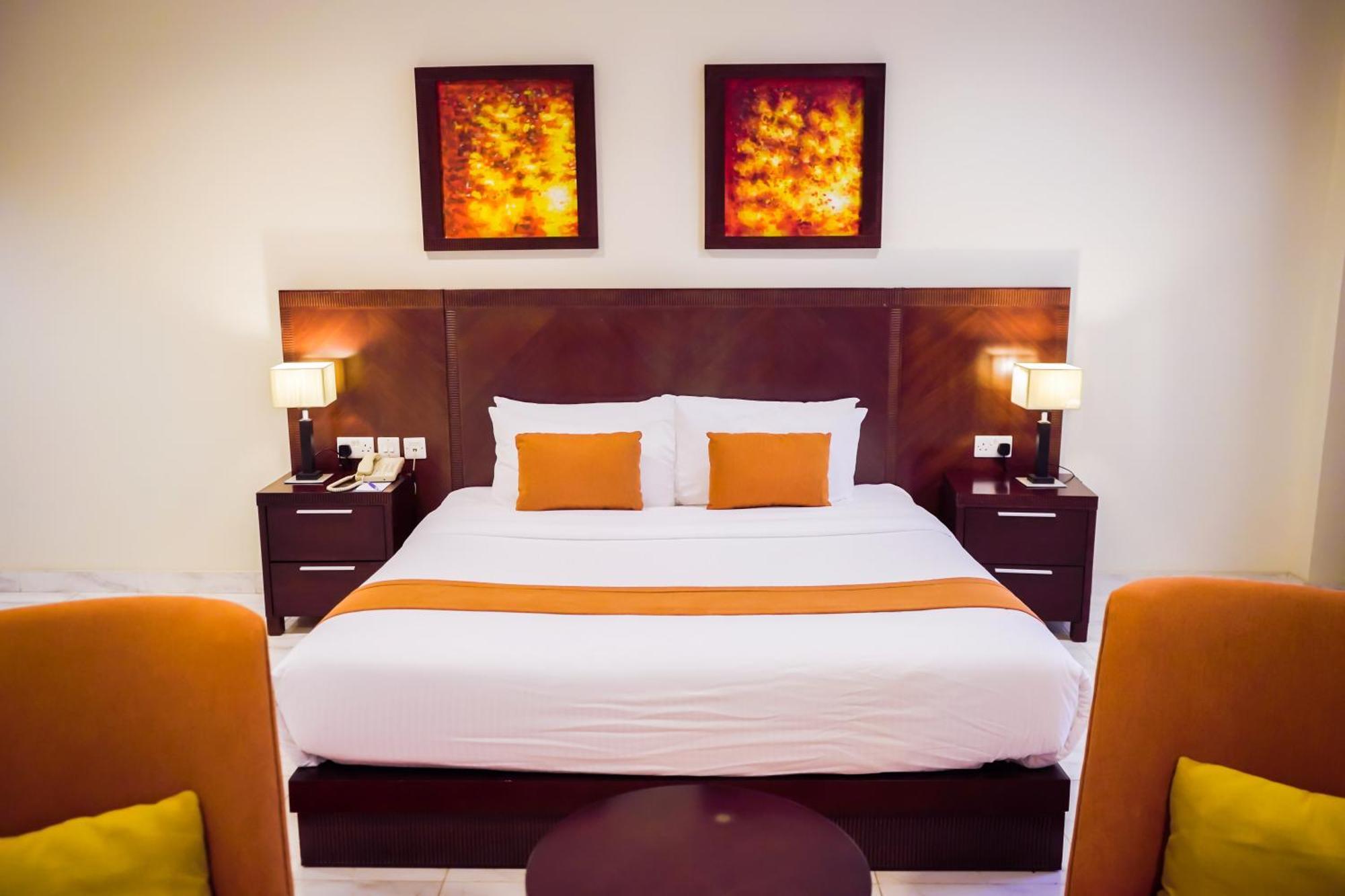 City Seasons Hotel & Suites マスカット 部屋 写真