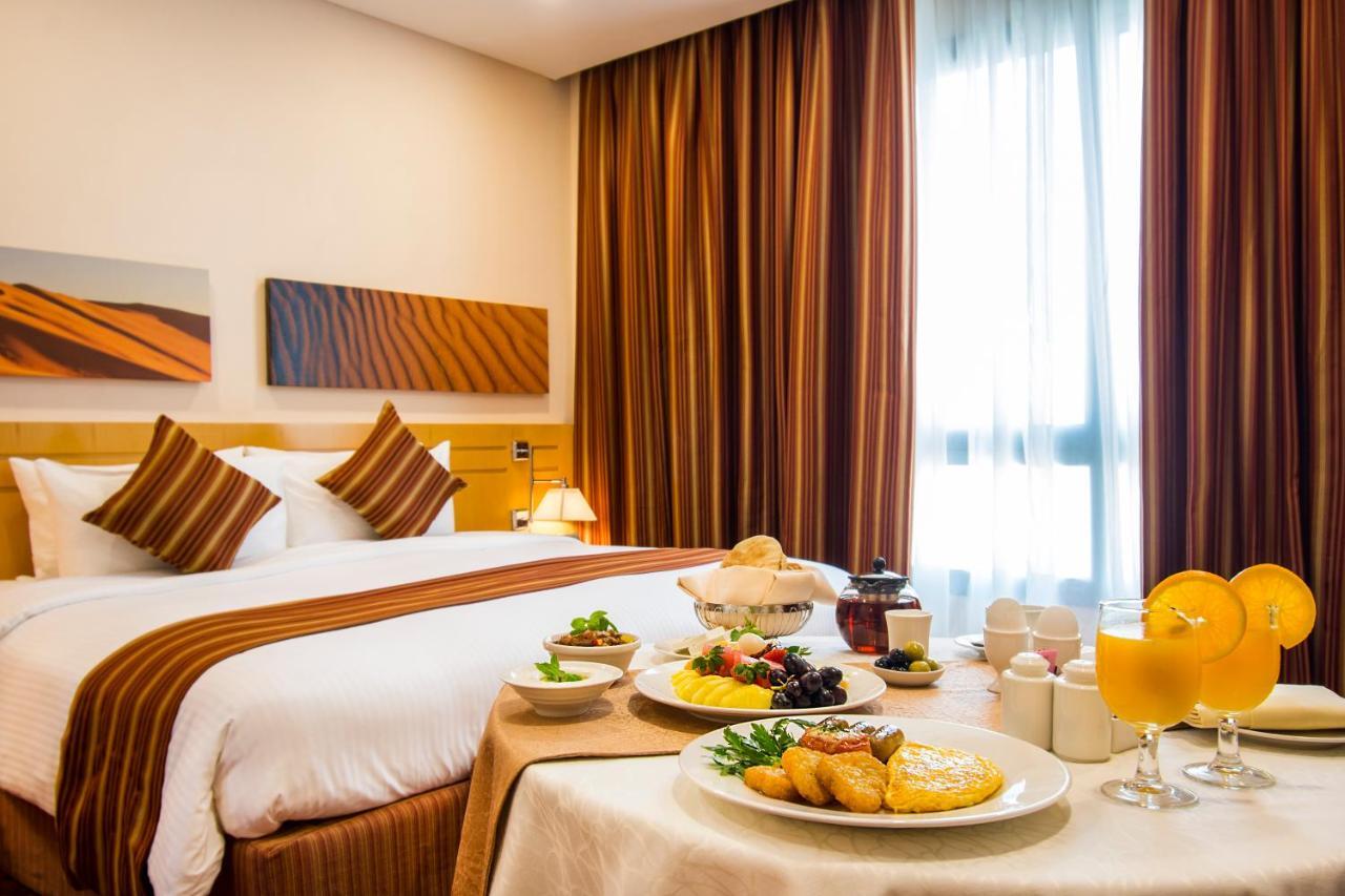 City Seasons Hotel & Suites マスカット エクステリア 写真